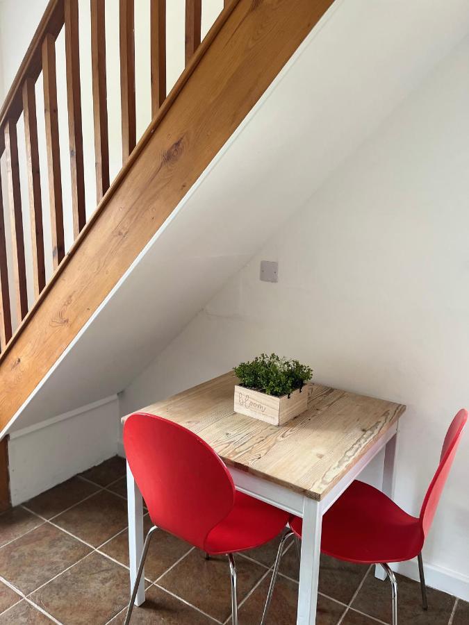Beaufighter Apartman Haverfordwest Kültér fotó